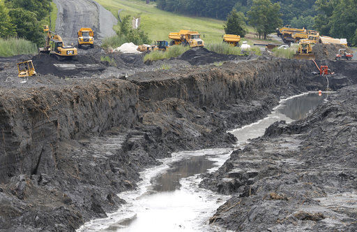 APNewsBreak: US utilities find water pollution at ash sites